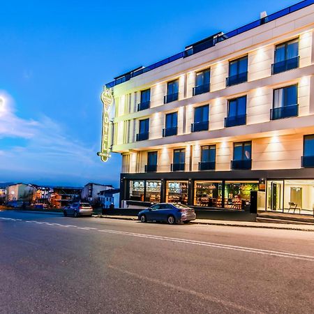 Heaven Premium Hotel Restaurant & Airport Shuttle Arnavutkoy Екстериор снимка