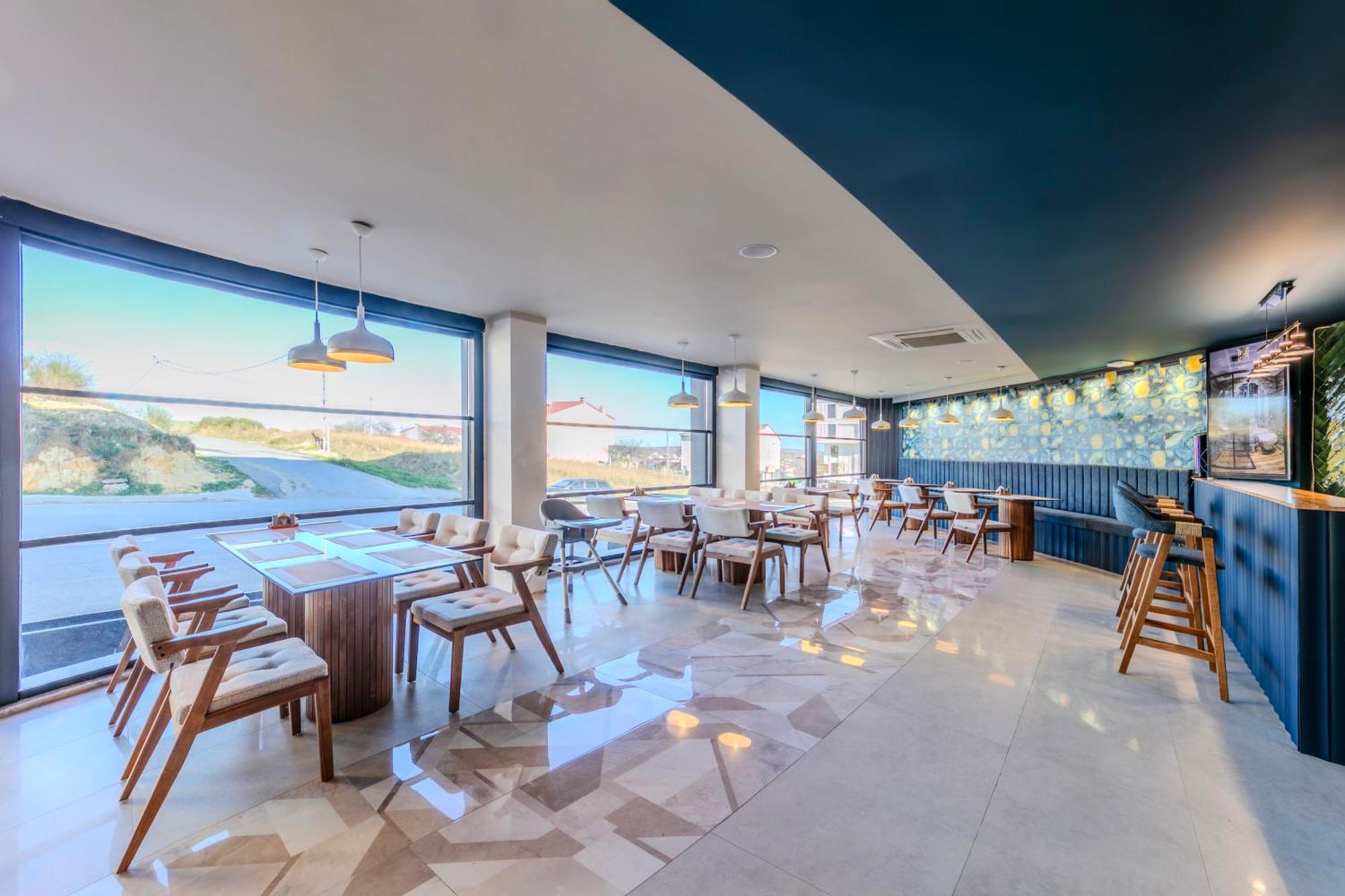 Heaven Premium Hotel Restaurant & Airport Shuttle Arnavutkoy Екстериор снимка